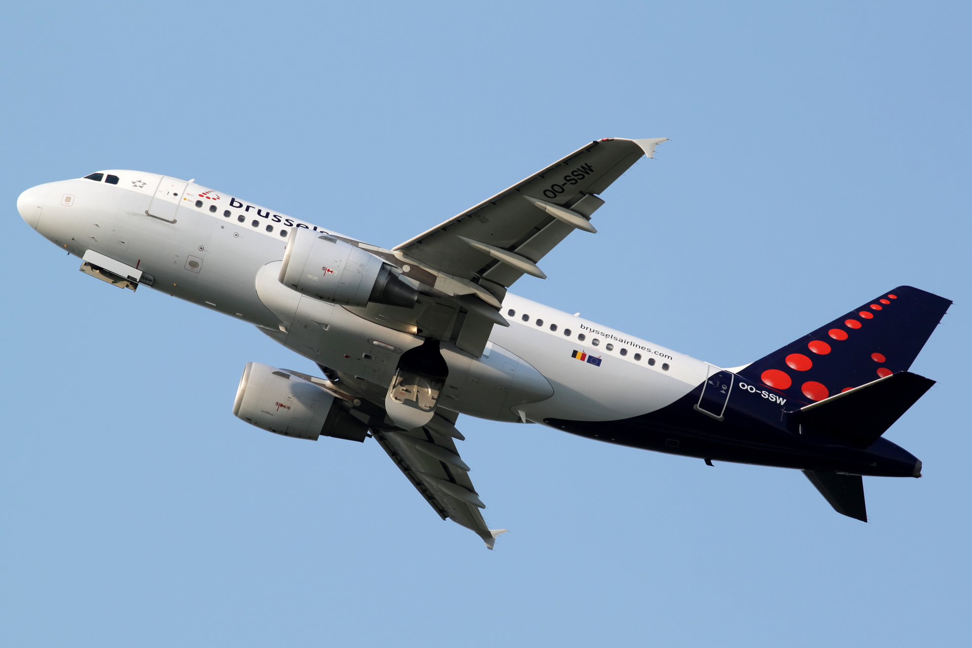 OO-SSW (Samoloty » Spotting na EPWA » Airbus A319-100 » Brussels Airlines)