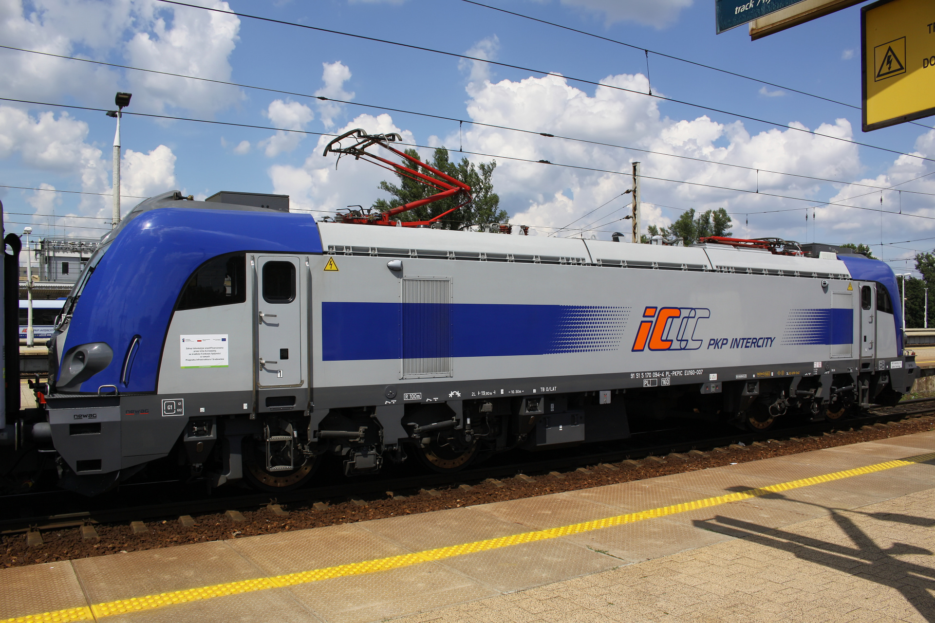 E4DCU EU160-007 (Vehicles » Trains and Locomotives » Newag Griffin » PKP Intercity)