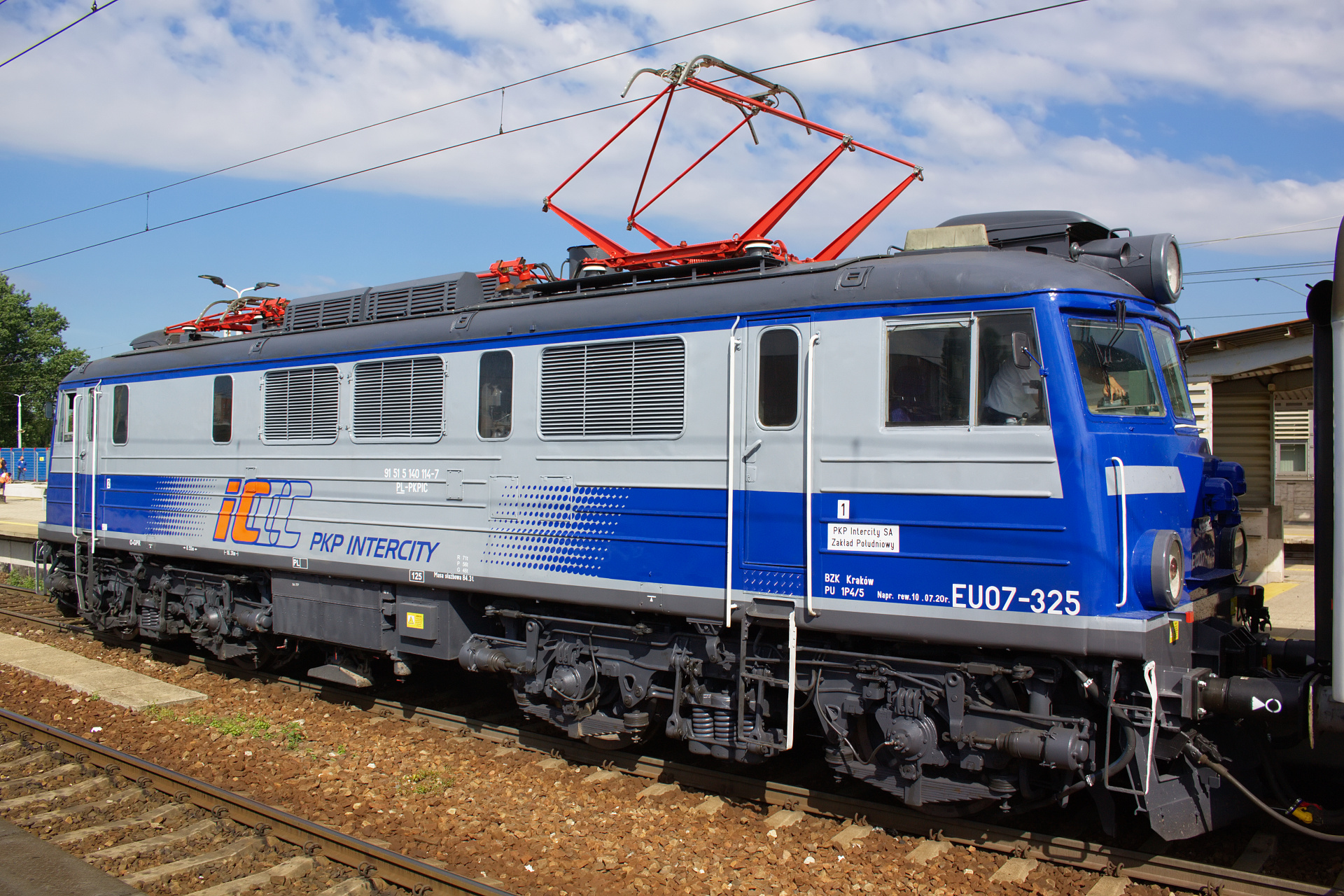 EU07-325 (Vehicles » Trains and Locomotives » HCP 303E)