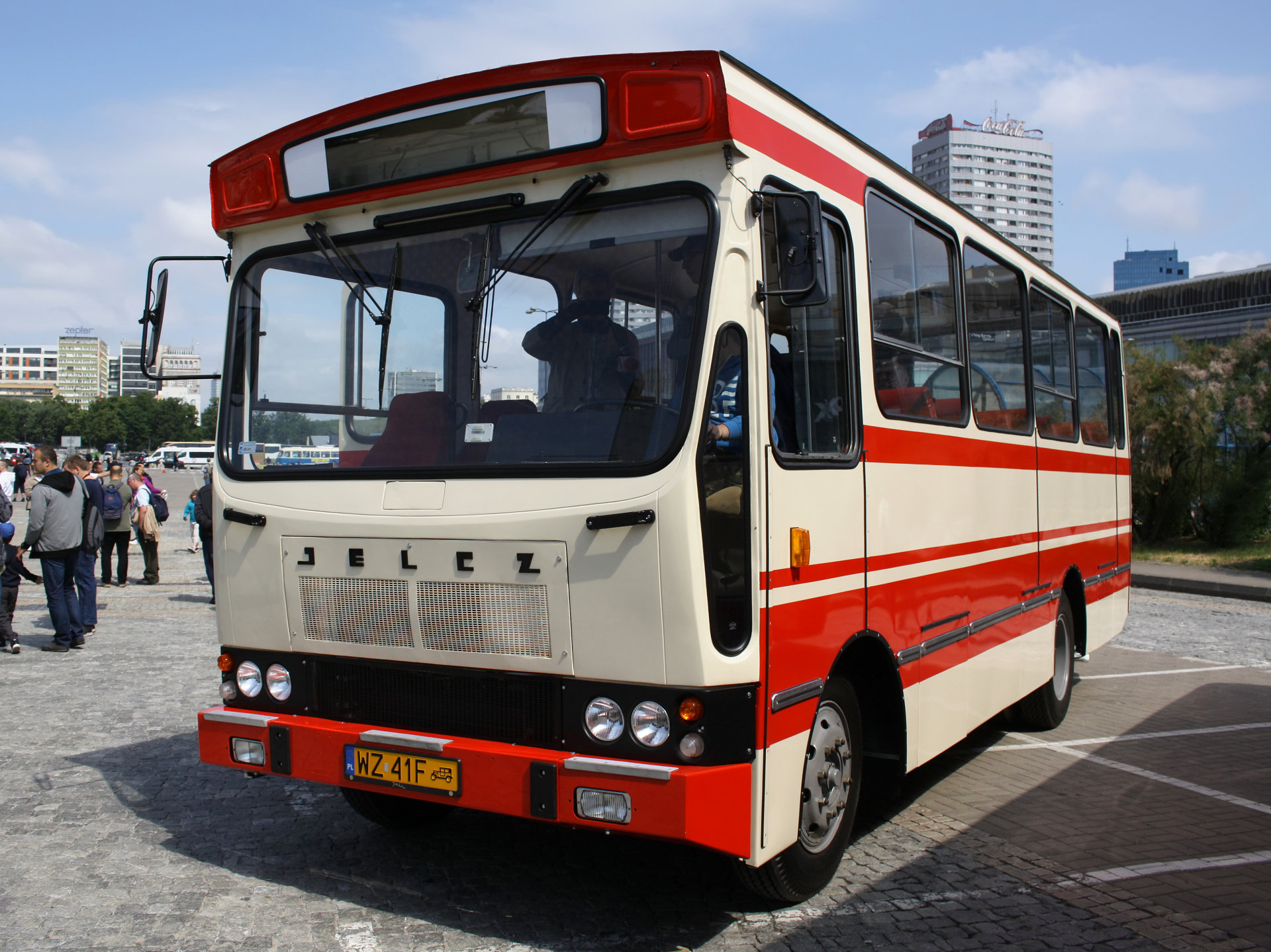 Jelcz 080 (Vehicles » Vintage cars and buses)