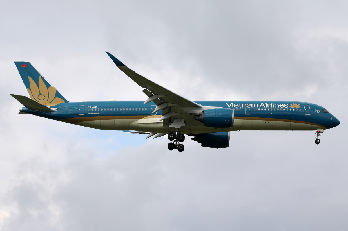 VN-A898, Vietnam Airlines