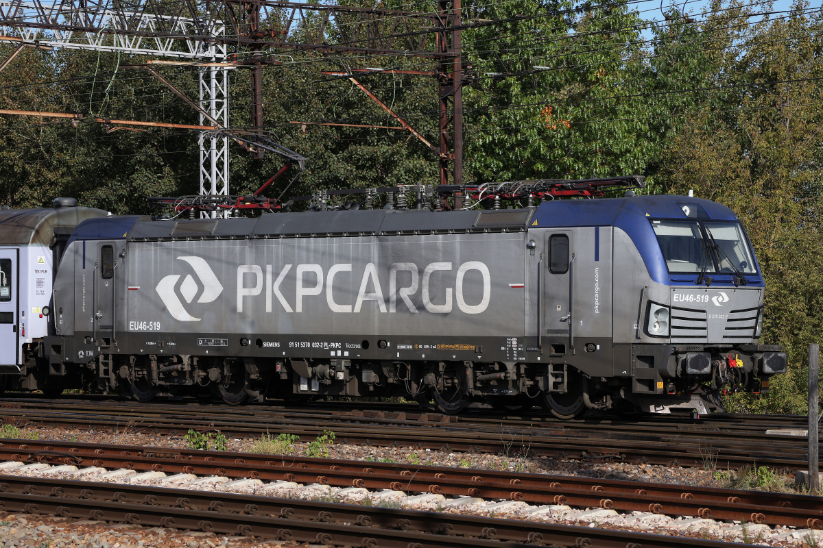 X4-E-Loco-AB Vectron MS EU46-519 (Vehicles » Trains and Locomotives » Siemens Vectron)