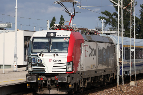 X4-E-Loco-AB Vectron MS 383 067, EP Cargo (LocoTrain)