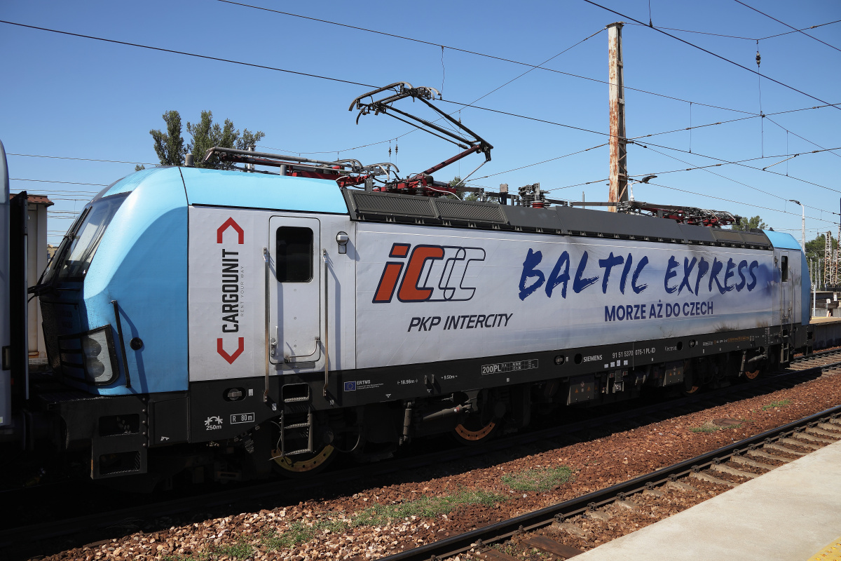 X4-E-Loco-AB Vectron MS 6193 328 "Maciej" ("Baltic Express. Morze aż do Czech")
