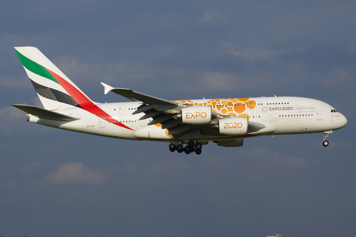 A6-EEY (malowanie EXPO 2020 Dubaj - Sposobność) (Samoloty » Spotting na Schiphol » Airbus A380-800 » Emirates)