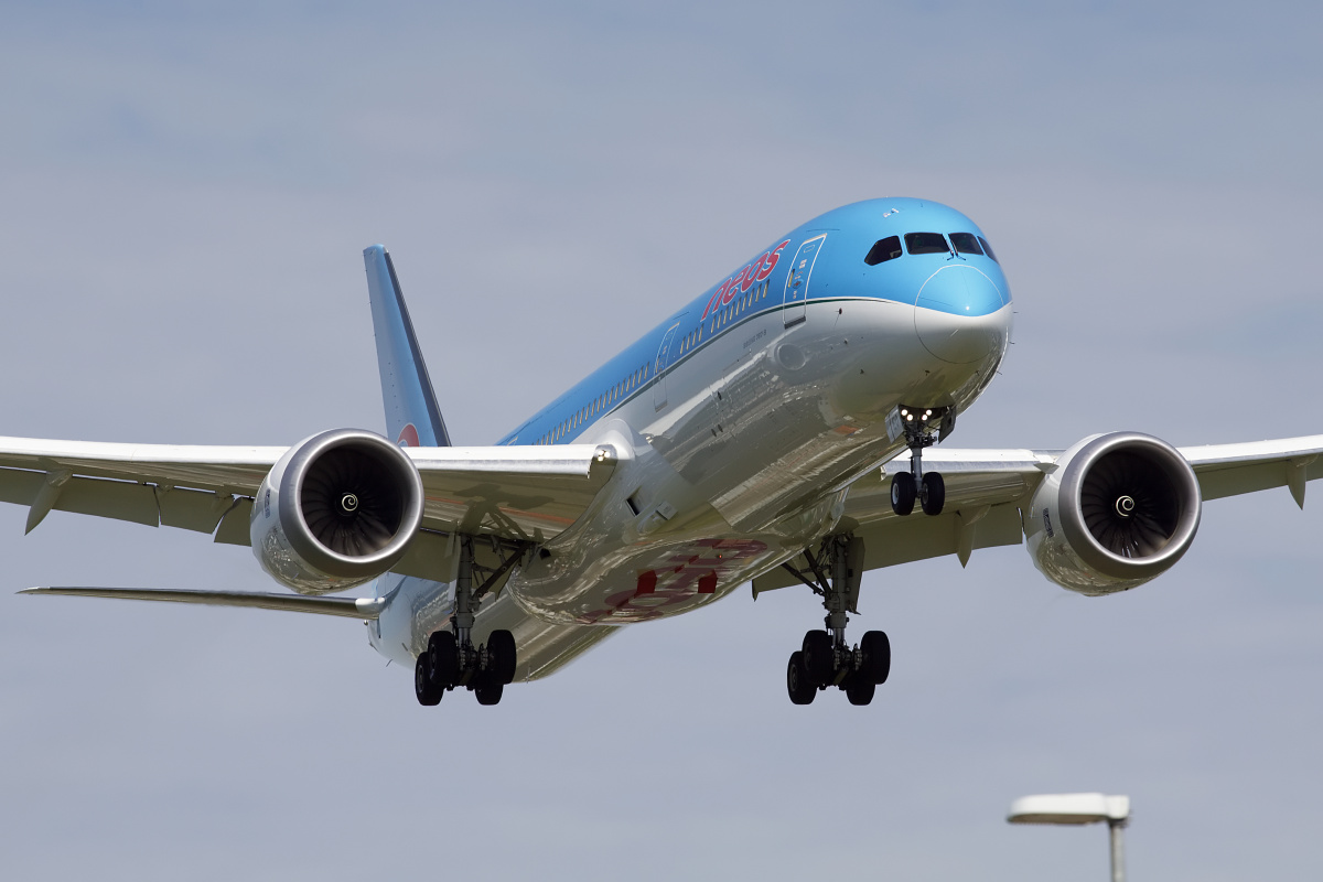 EI-NEO (Samoloty » Spotting na EPWA » Boeing 787-9 Dreamliner » Neos)