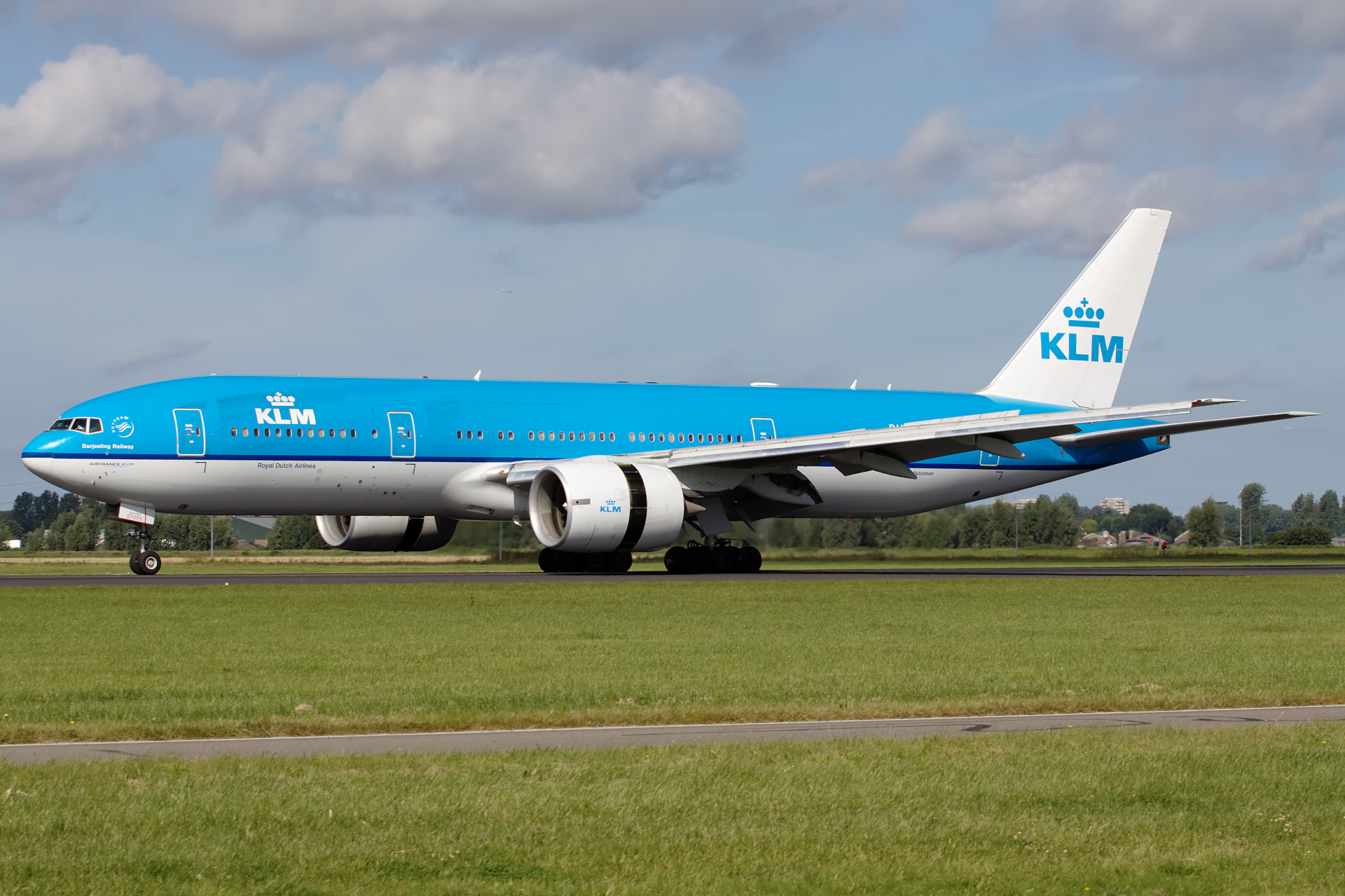 PH-BQD (Samoloty » Spotting na Schiphol » Boeing 777-200/-ER » KLM Royal Dutch Airlines)