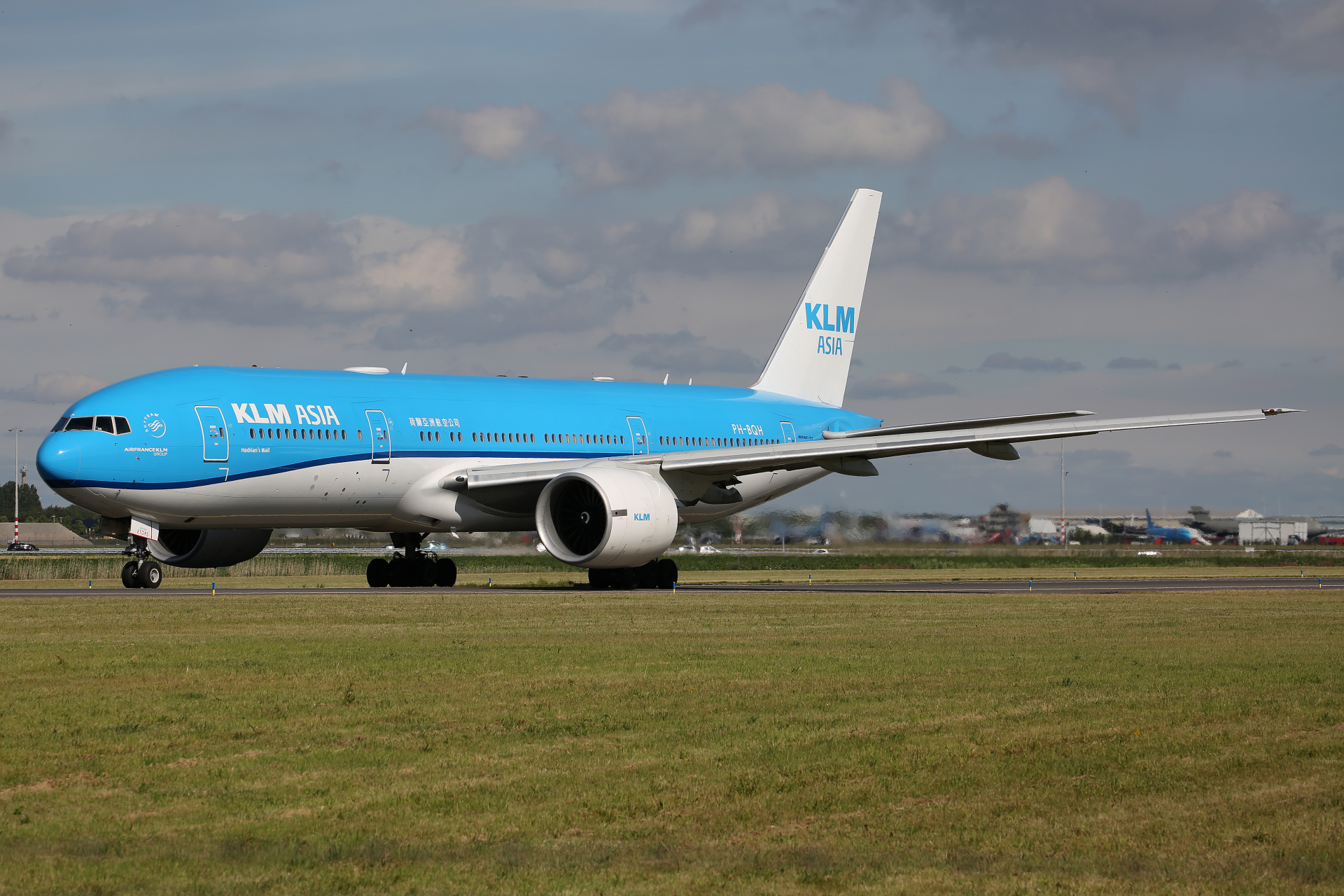 PH-BQH (malowanie KLM Asia) (Samoloty » Spotting na Schiphol » Boeing 777-200/-ER » KLM Royal Dutch Airlines)