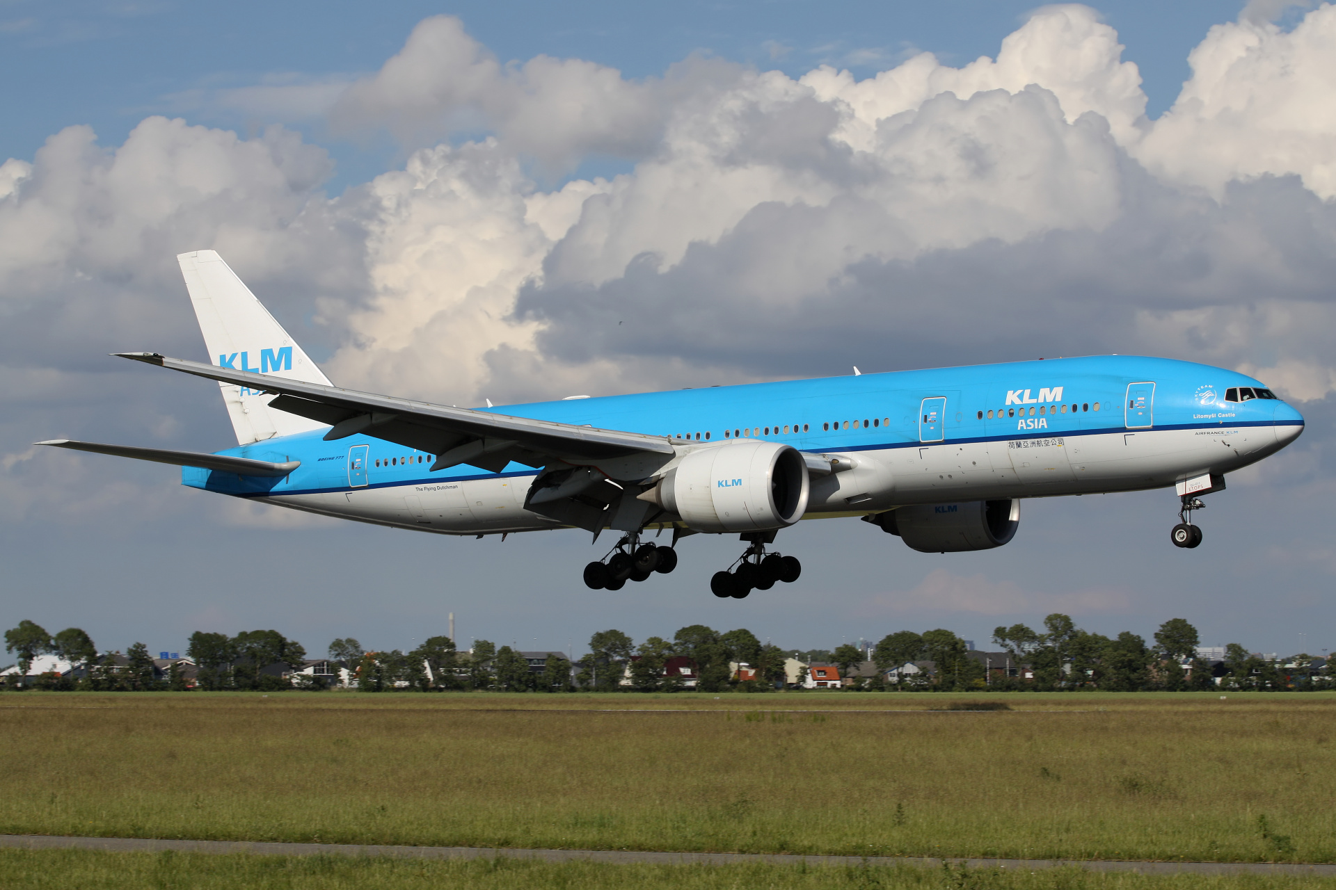 PH-BQL (malowanie KLM Asia) (Samoloty » Spotting na Schiphol » Boeing 777-200/-ER » KLM Royal Dutch Airlines)