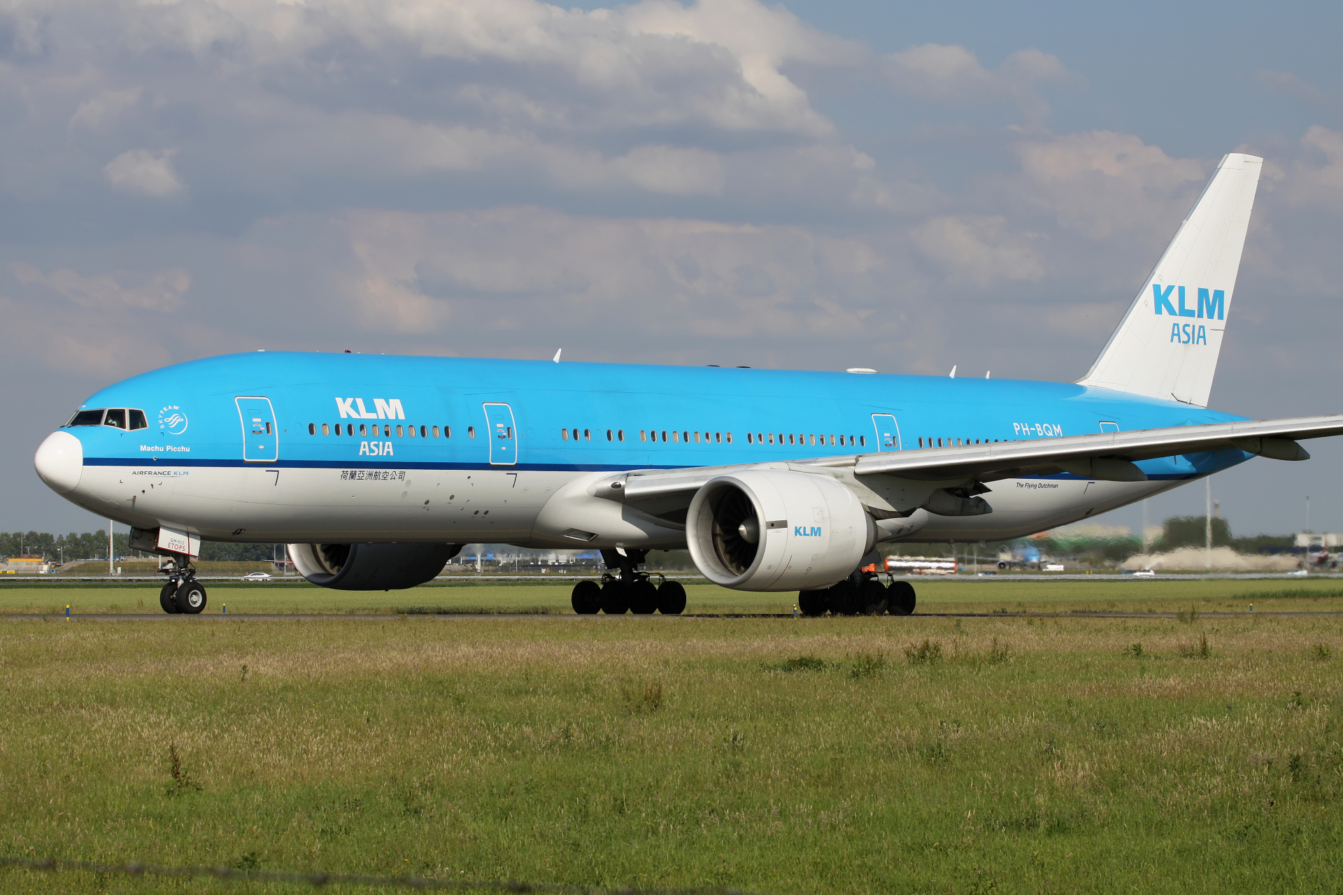 PH-BQM (malowanie KLM Asia) (Samoloty » Spotting na Schiphol » Boeing 777-200/-ER » KLM Royal Dutch Airlines)