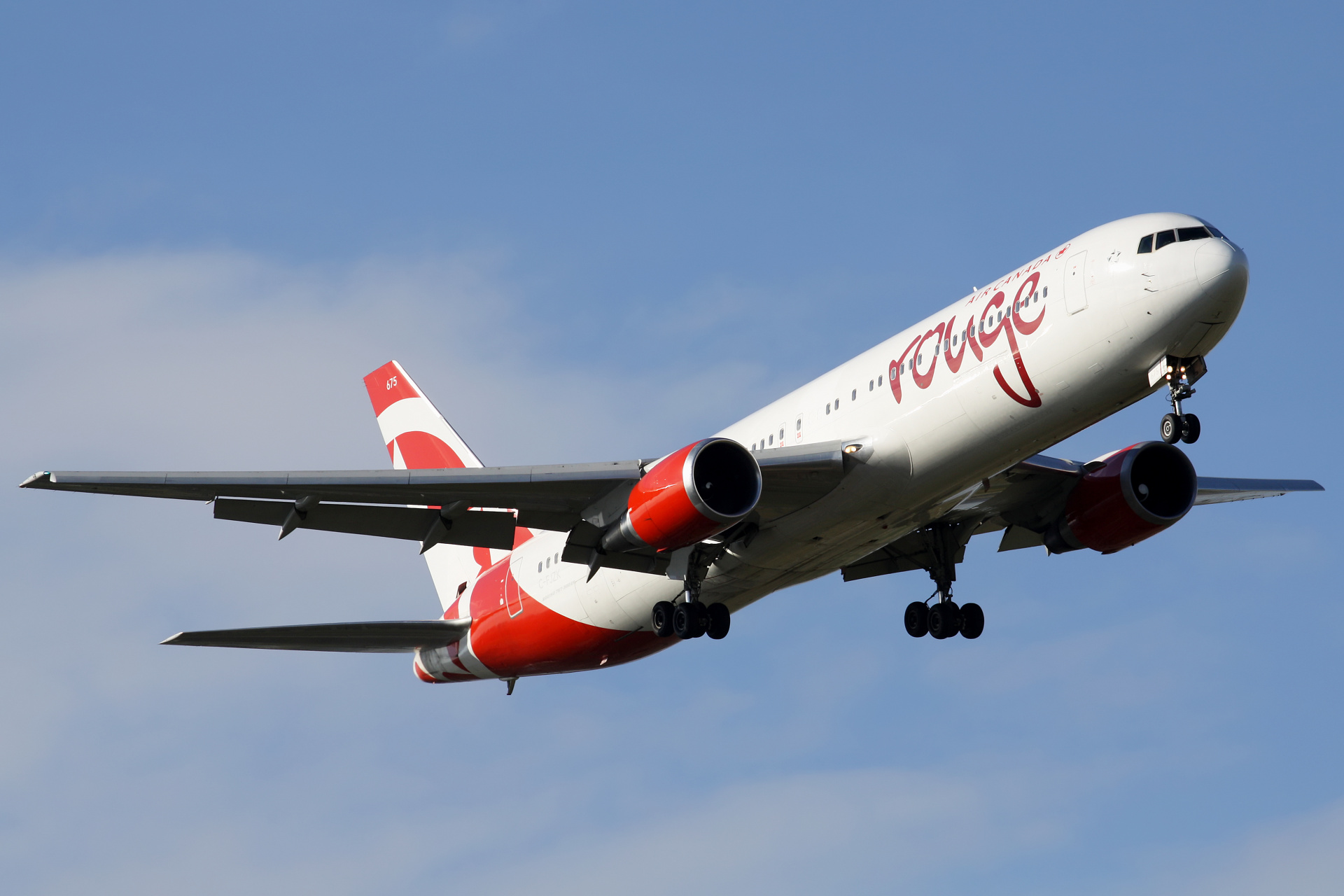 C-FJZK (Aircraft » EPWA Spotting » Boeing 767-300 » Air Canada Rouge)