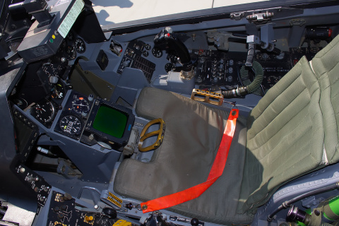 Lockheed Martin F-16A Block 15 Fighting Falcon, 561, Polish Air Force - cockpit