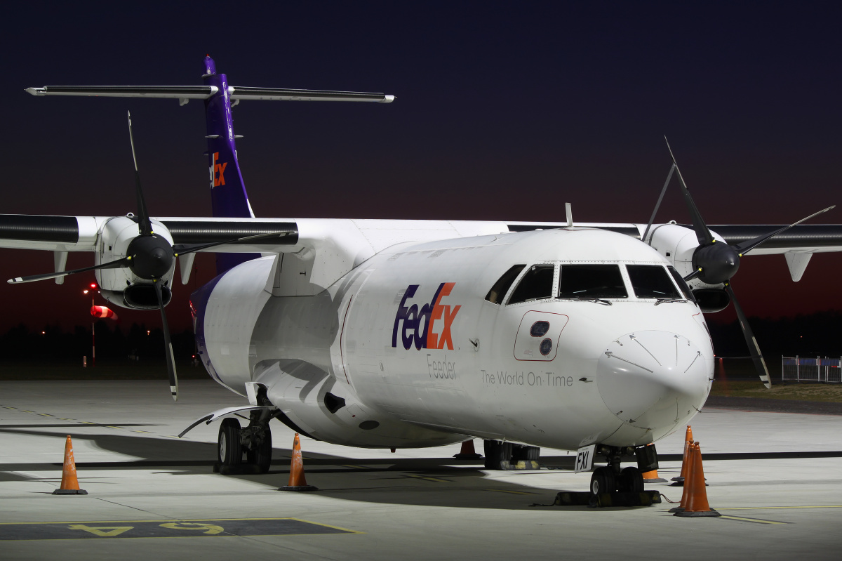 EI-FXI, FedEx (Samoloty » Spotting na EPWA » ATR 72 » FedEx)