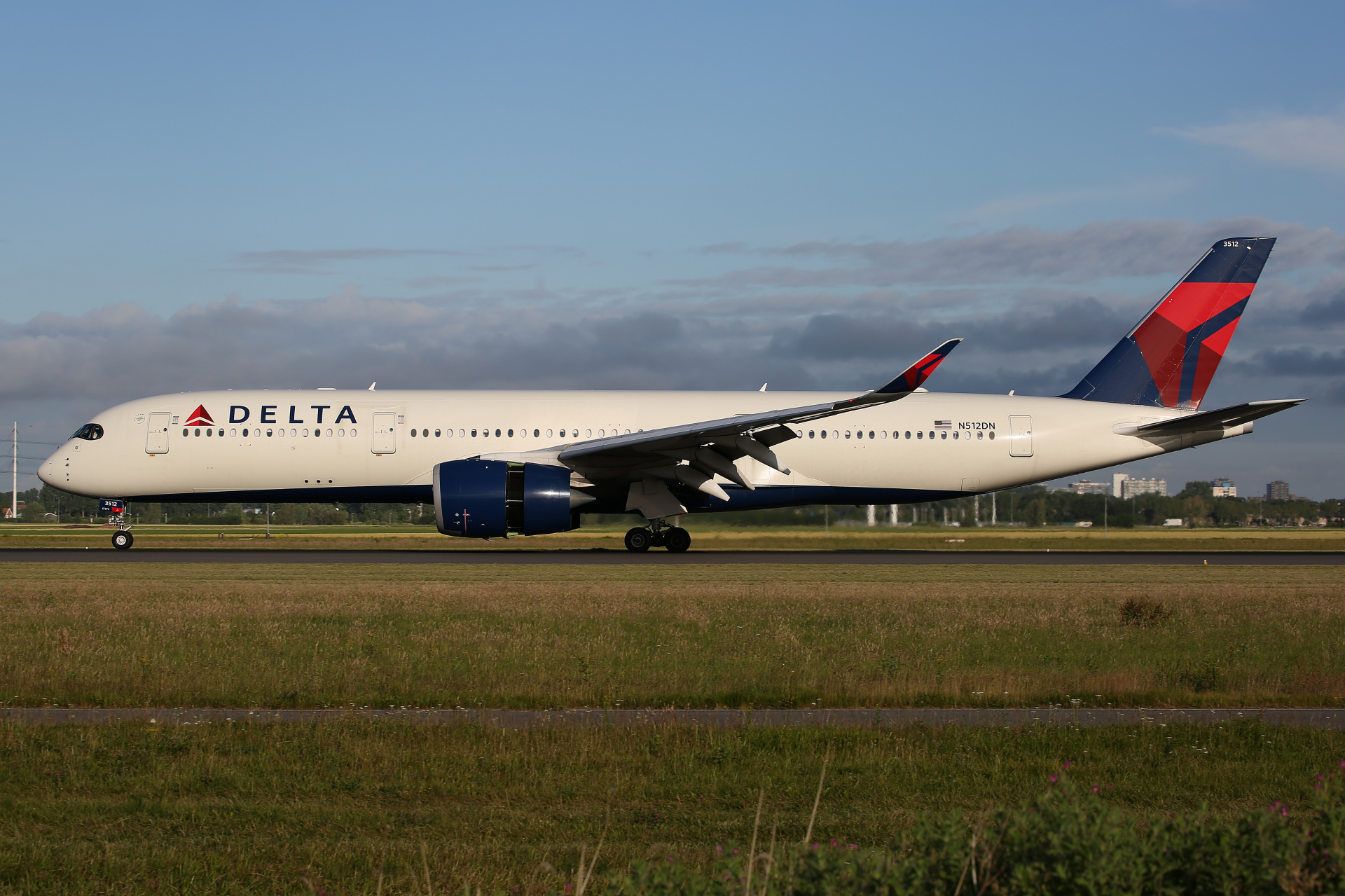 N512DN (Aircraft » Schiphol Spotting » Airbus A350-900 » Delta Airlines)