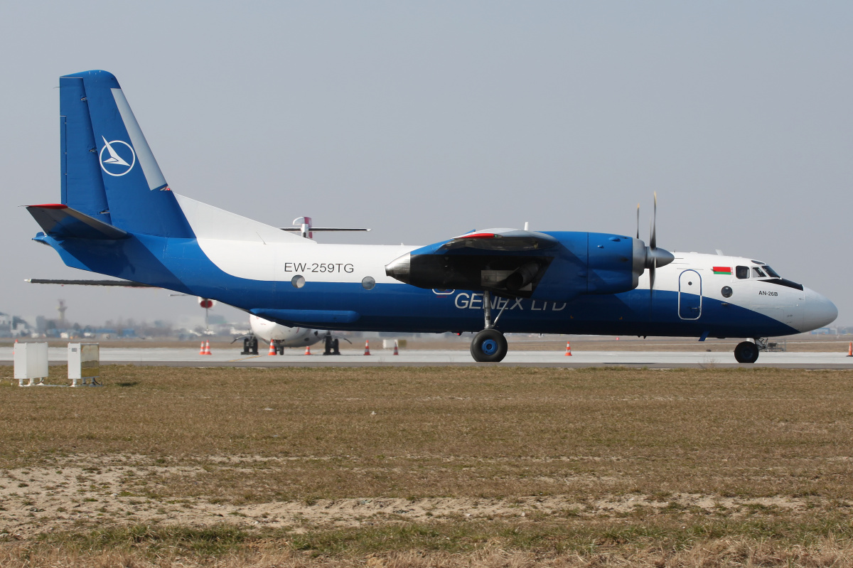 An-26B, EW-259TG (Samoloty » Spotting na EPWA » Antonow An-26 » Genex)