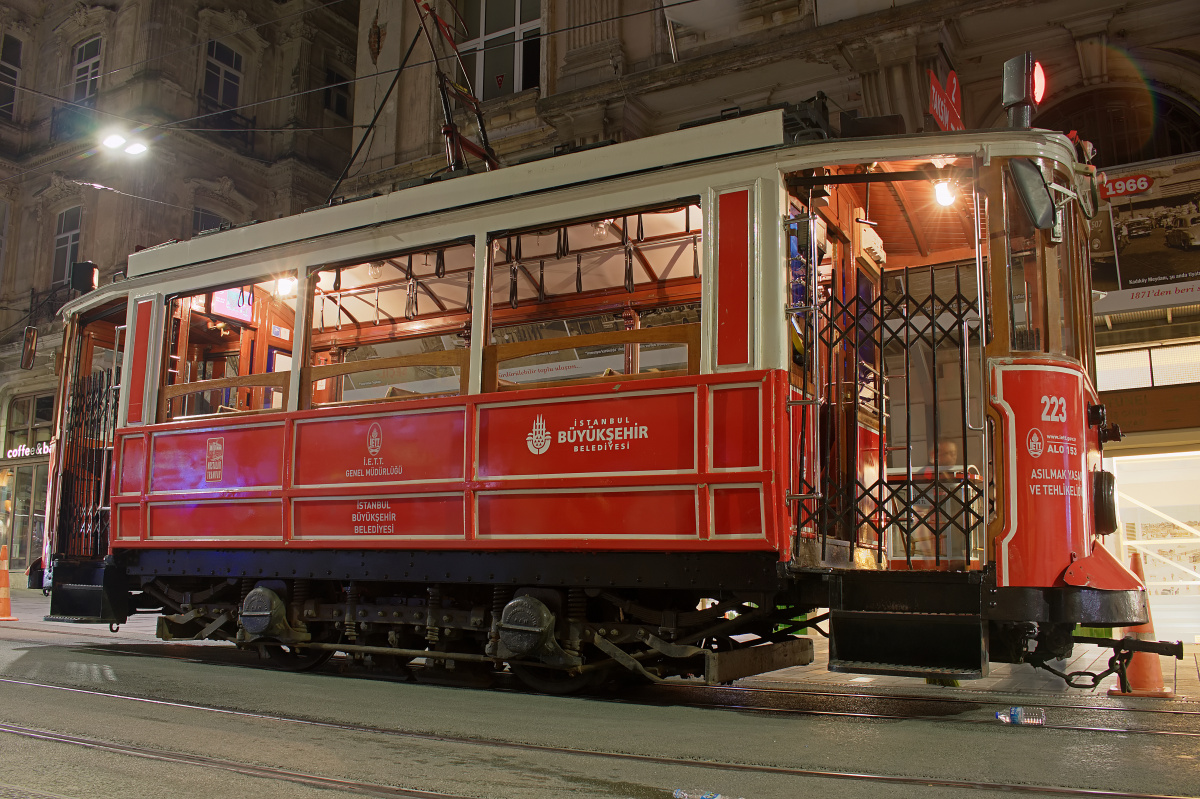 Nostalgia Tram (Podróże » Stambuł » Pojazdy)