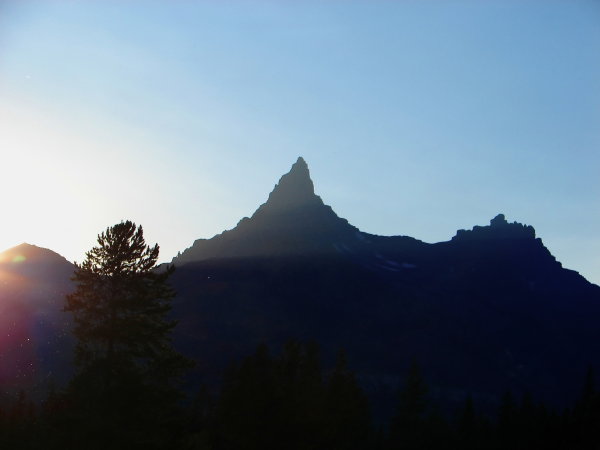 Pilot Peak (Travels » US Trip 1: Cheyenne Country » The Journey » Route 212 » Beartooth Pass)