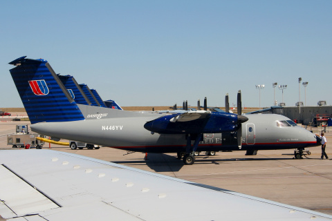 DeHavilland Canada DHC-8-200 Dash 8, N446YV, United Express