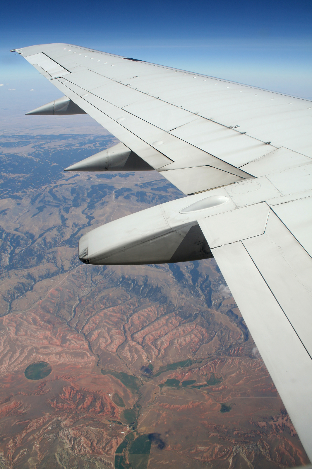 BIL-DEN: 30 Thousand Feet above Ten Sleep (Travels » US Trip 1: Cheyenne Country » The Flights)