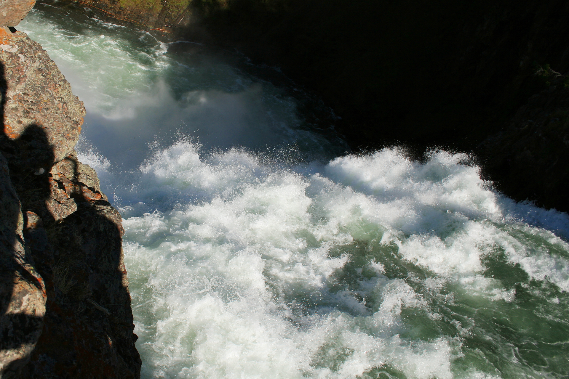 Upper Falls (Podróże » USA: Na ziemi Czejenów » Wielka Podróż » Park Narodowy Yellowstone » Wodospady)