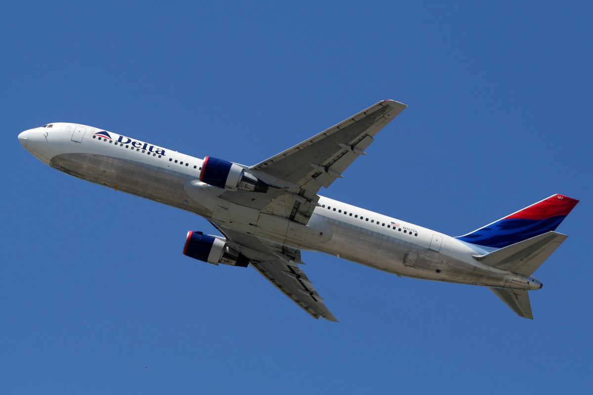 Boeing 767-300ER, N137DL, Delta Airlines (Travels » US Trip 2: Cheyenne Epic » Aircraft)