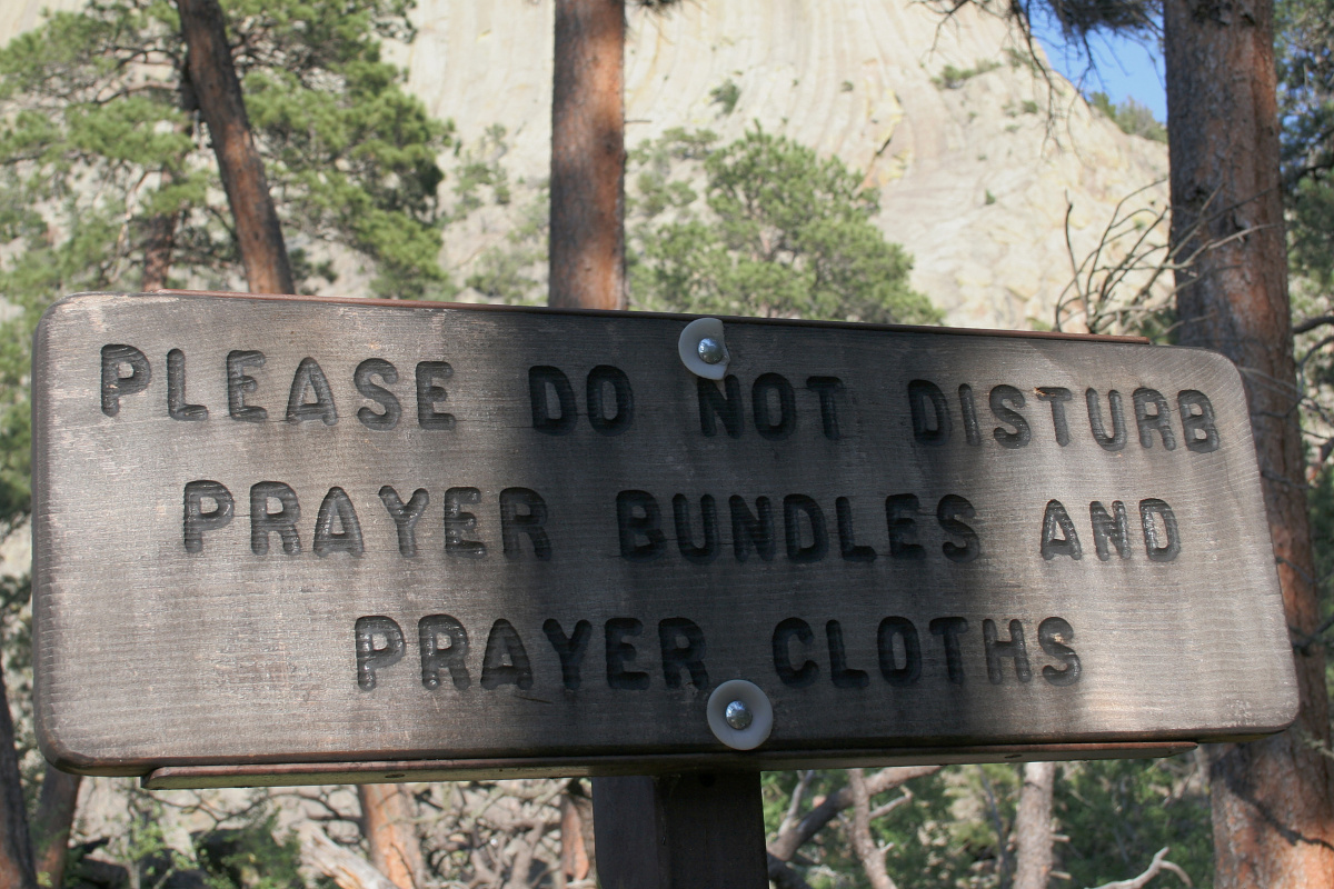 Sign (Travels » US Trip 2: Cheyenne Epic » Cheyenne Epic » Devils Tower)