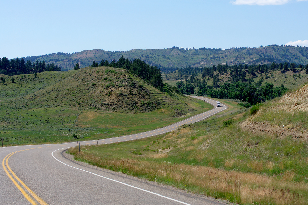 I-212 near Rabbit Town (Travels » US Trip 2: Cheyenne Epic » The Rez » Ashland and Tongue River)