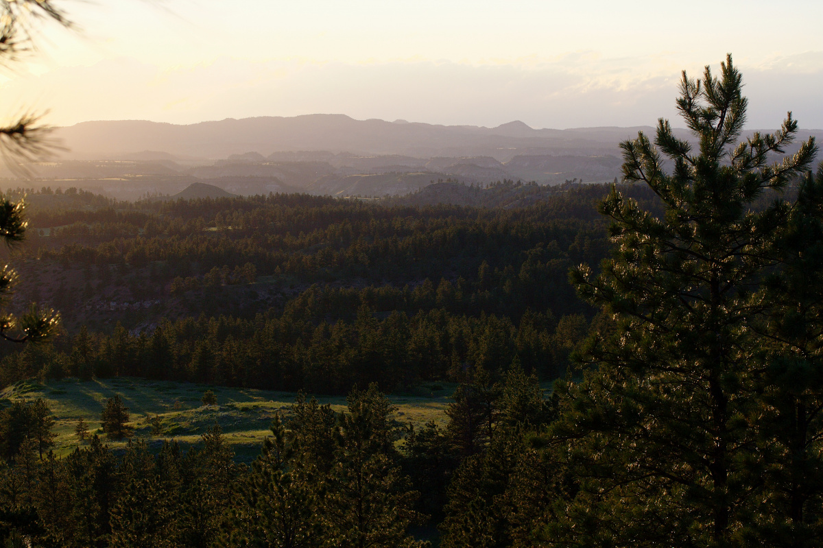 Sunset at Skyline Drive (Travels » US Trip 2: Cheyenne Epic » The Rez » Skyline Drive and Morning Star View)