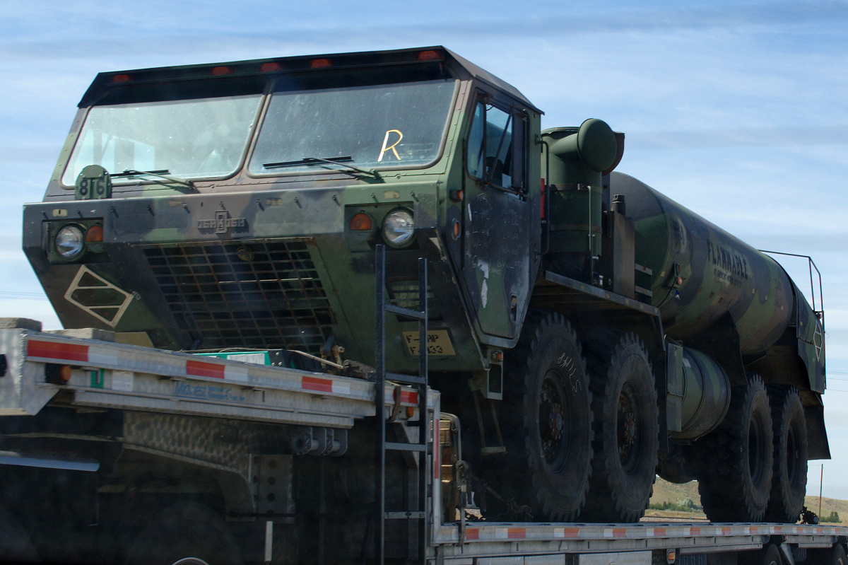 Cysterna Oshkosh HEMTT M978 (Podróże » USA: Epopeja Czejeńska » Pojazdy)