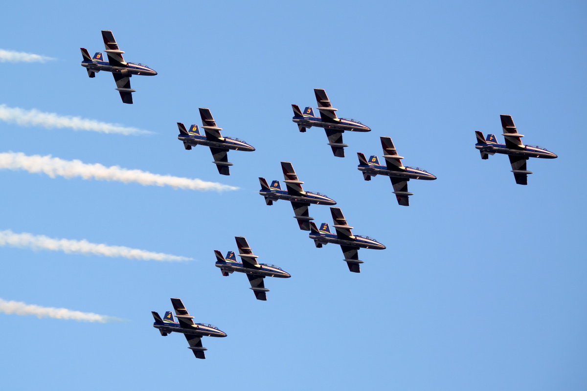 IMG_3040 (Aircraft » Radom Air Show 2011 » Frecce Tricolori)