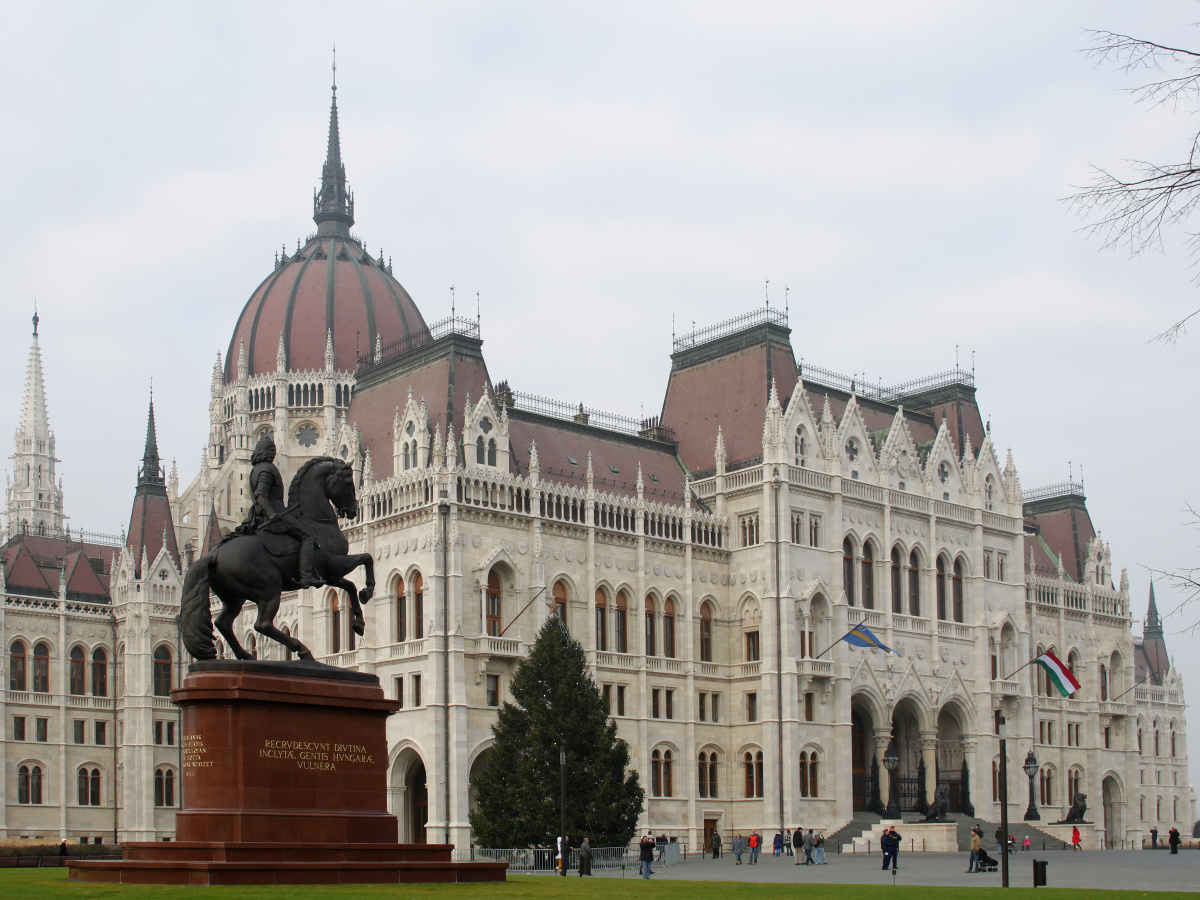 Országház - Budynek Parlamentu