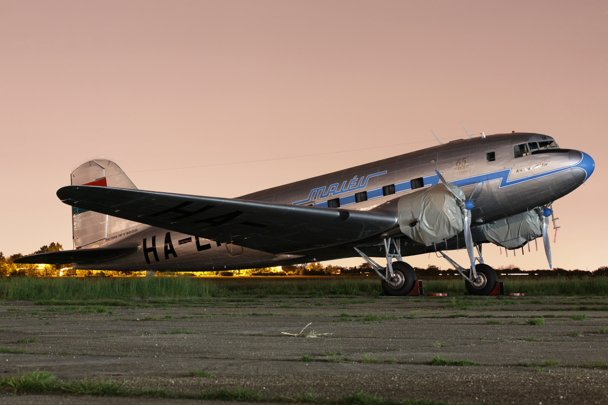 Lisunov Li-2, HA-LIX, Goldtimer Foundation (Podróże » Budapeszt » Budapeszt w nocy)