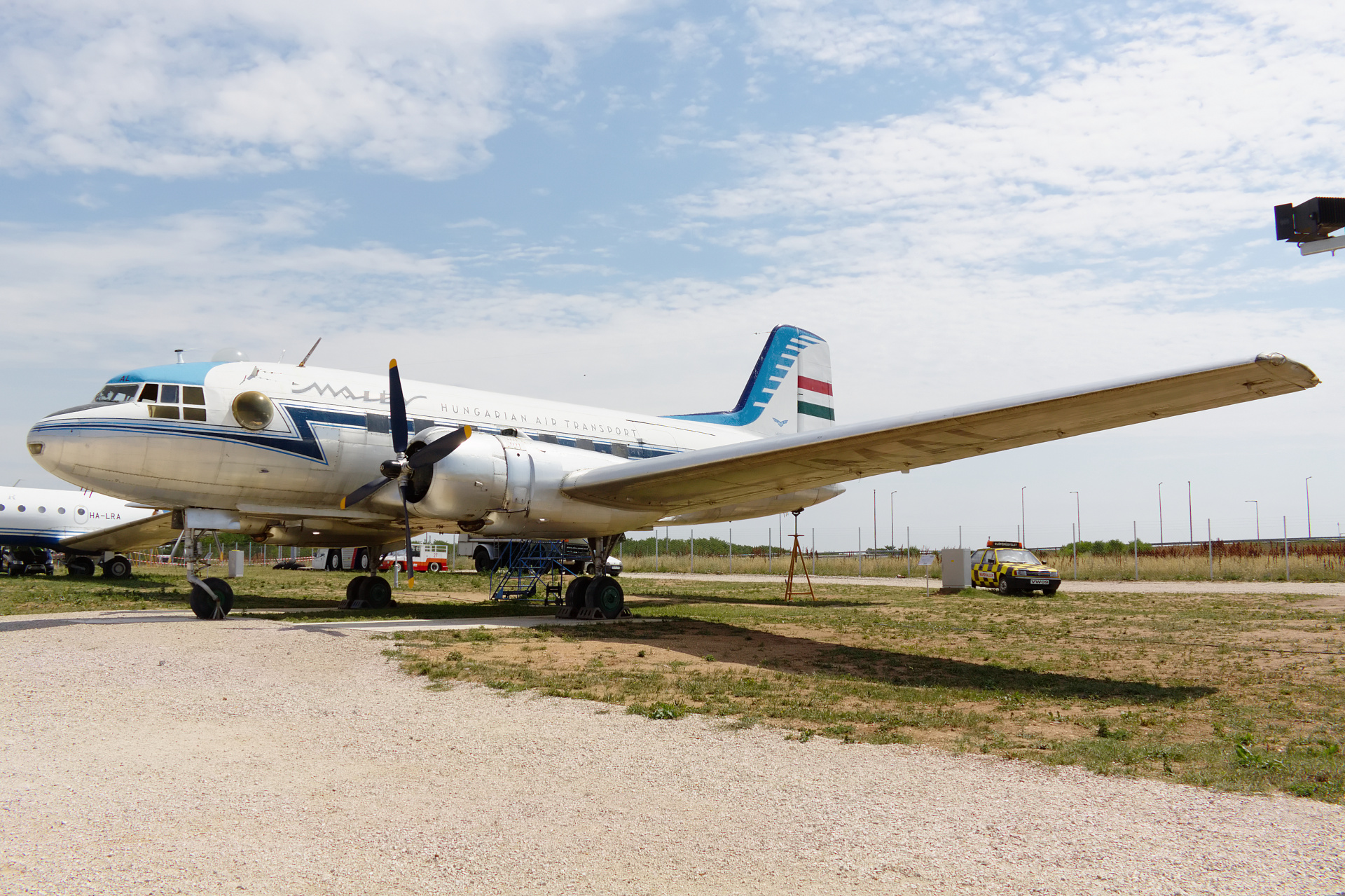 Iliuszyn Ił-14T, HA-MAL, Malév Hungarian Air Transport (Samoloty » Spotting na Ferihegy » Aeropark Budapest)