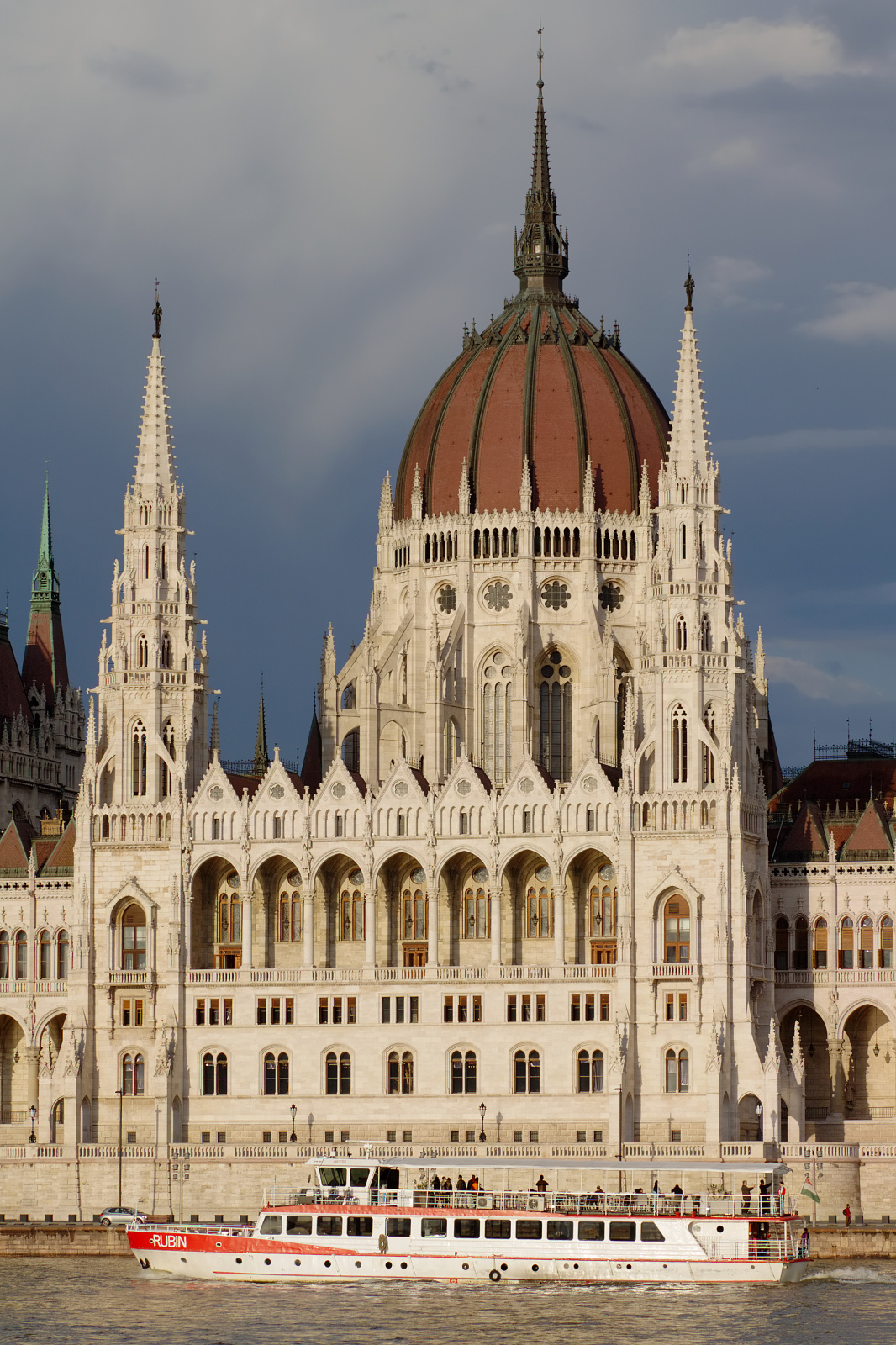 Országház - The Parliament Building (Travels » Budapest » Budapest at Day)