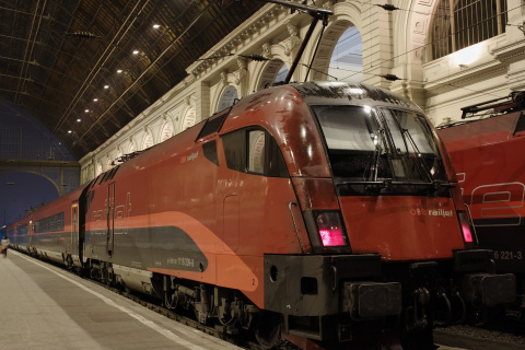 Siemens Eurosprinter ES64U2 Taurus 1116 209, ÖBB RailJet