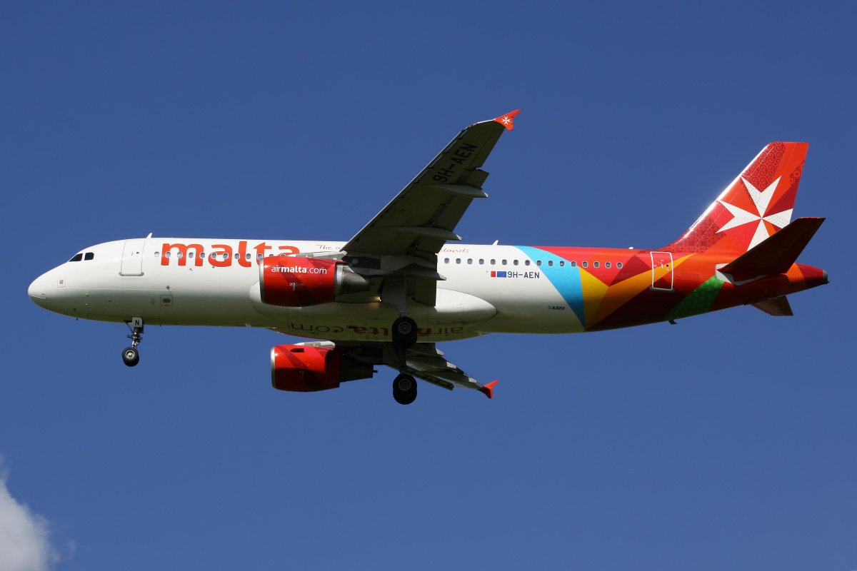 9H-AEN, Air Malta