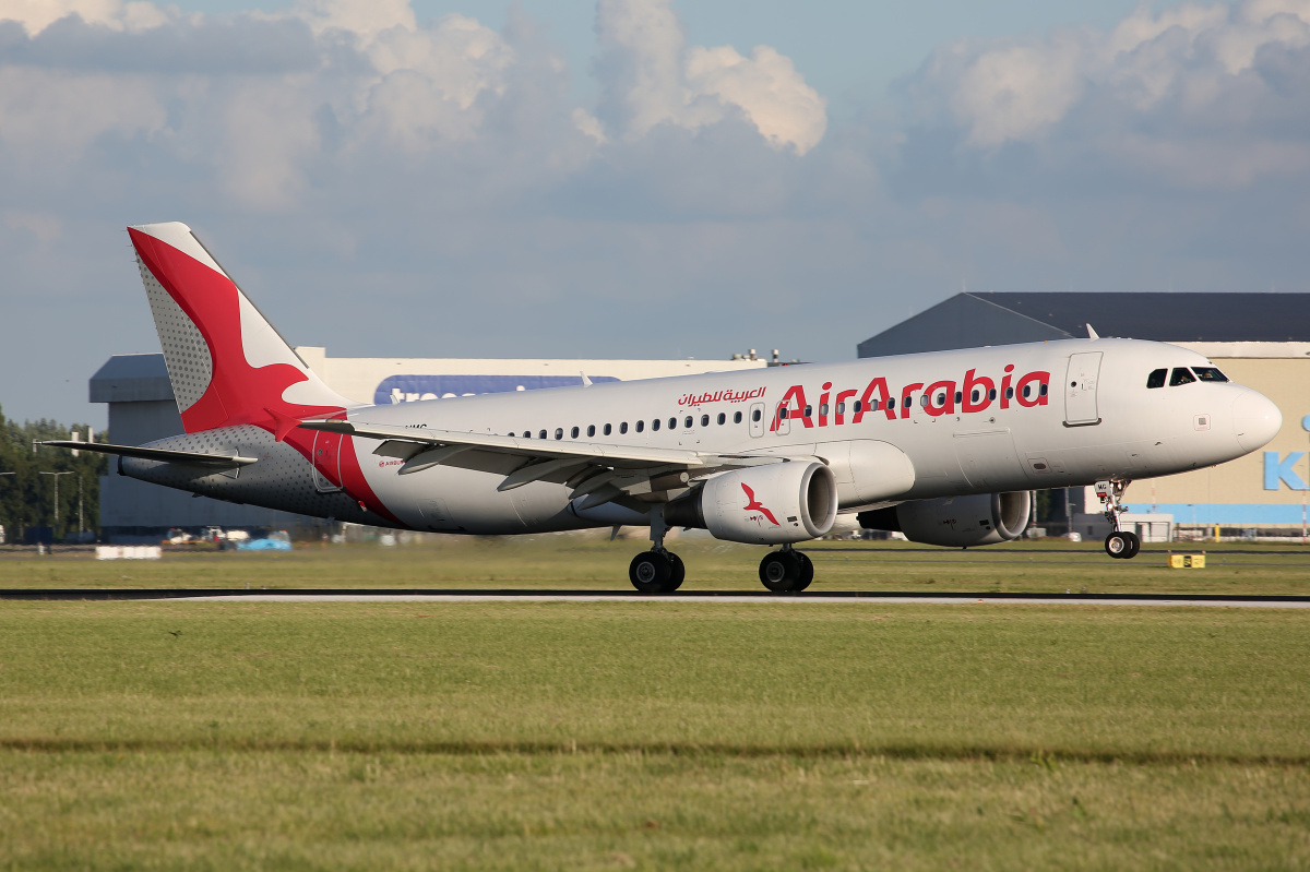 CN-NMG, Air Arabia (Samoloty » Spotting na Schiphol » Airbus A320-200)