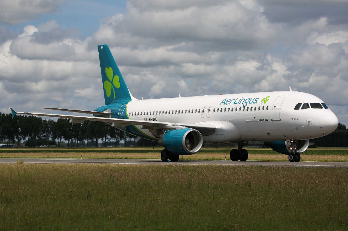 EI-DVK, Aer Lingus (Samoloty » Spotting na Schiphol » Airbus A320-200)