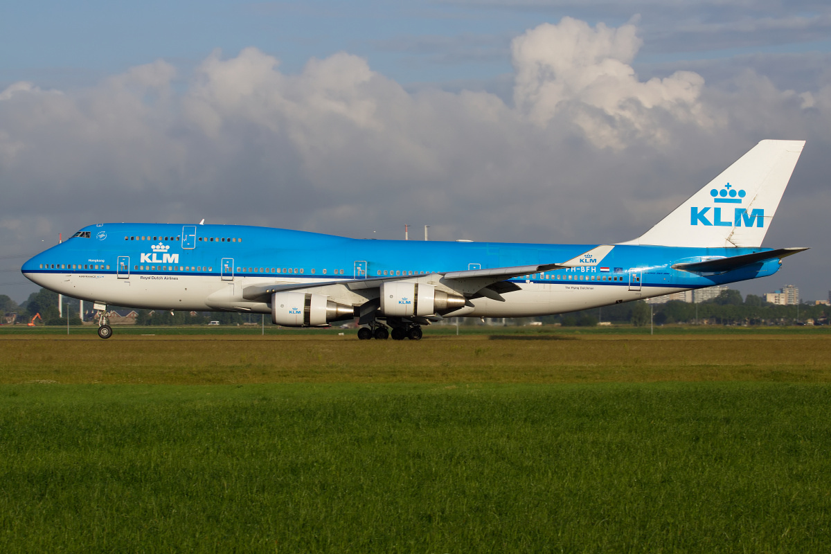 400M, PH-BFH, KLM Royal Dutch Airlines (Samoloty » Spotting na Schiphol » Boeing 747-400)