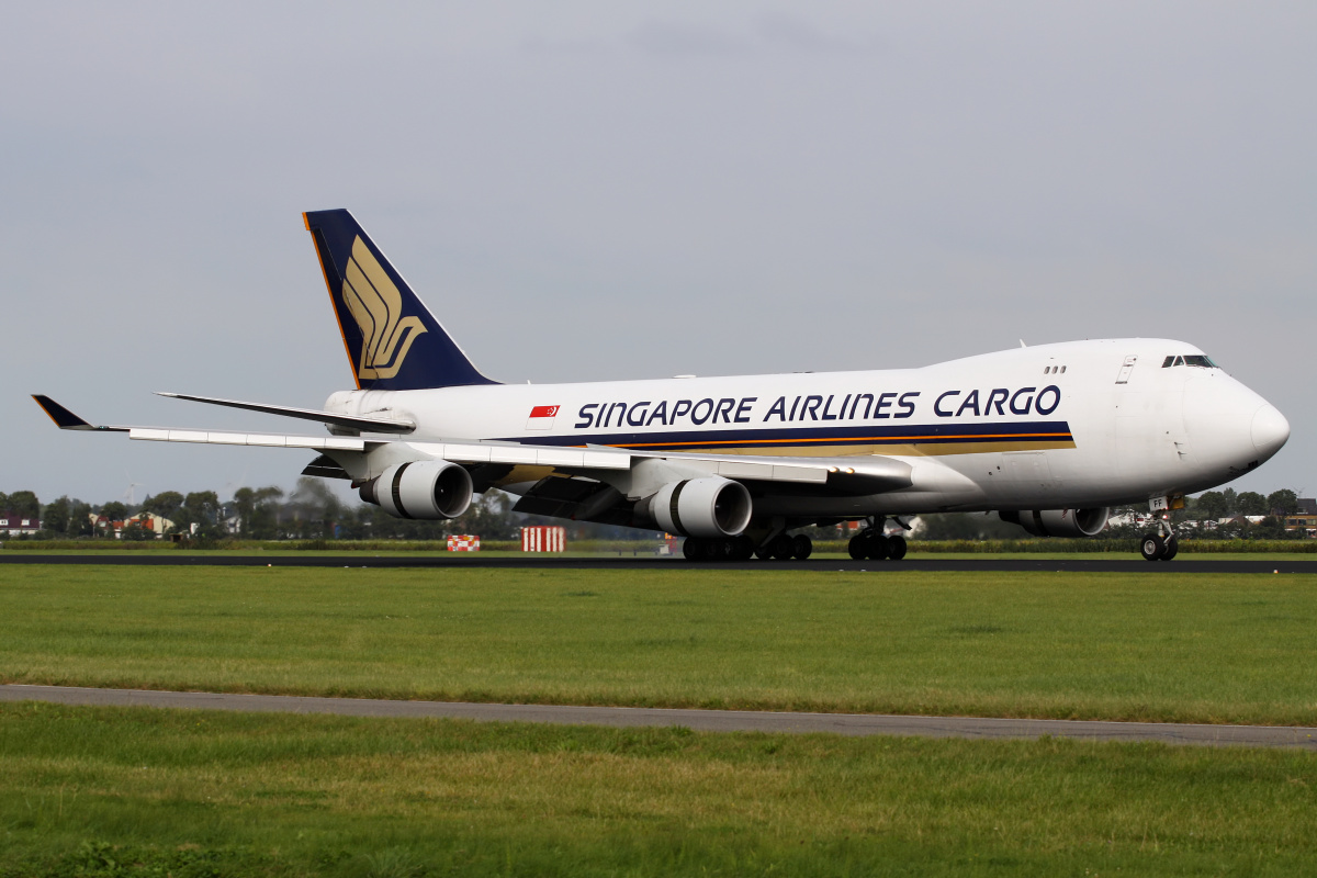 9V-SFF, Singapore Airlines Cargo (Samoloty » Spotting na Schiphol » Boeing 747-400F)