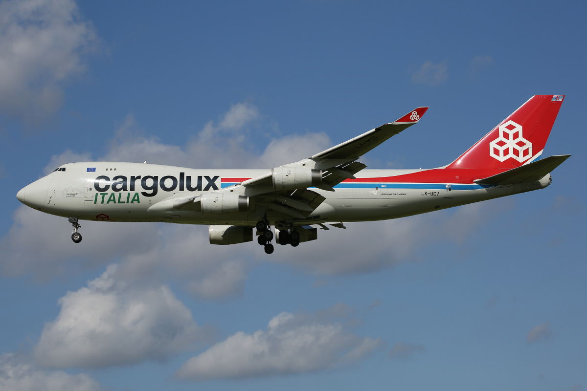 LX-UCV, Cargolux Italia (Cargolux Airlines) (Aircraft » Schiphol Spotting » Boeing 747-400F)