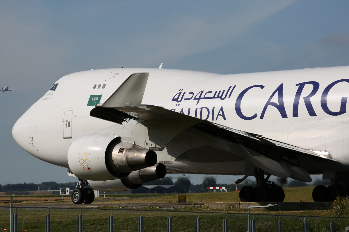 TF-AMB, Saudia Cargo (Air Atlanta Icelandic) (Aircraft » Schiphol Spotting » Boeing 747-400F)