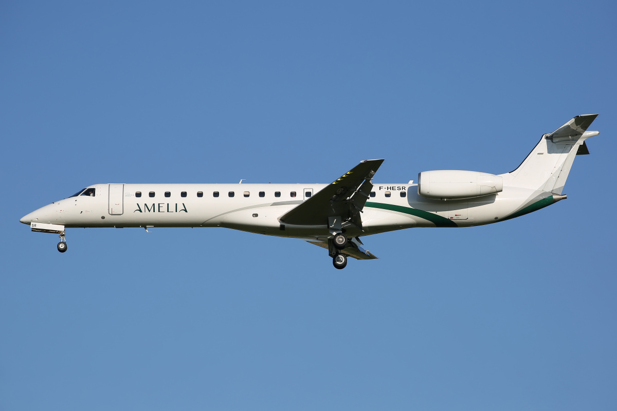 Embraer ERJ-145, F-HESR, Amelia International (Aircraft » Schiphol Spotting » various)