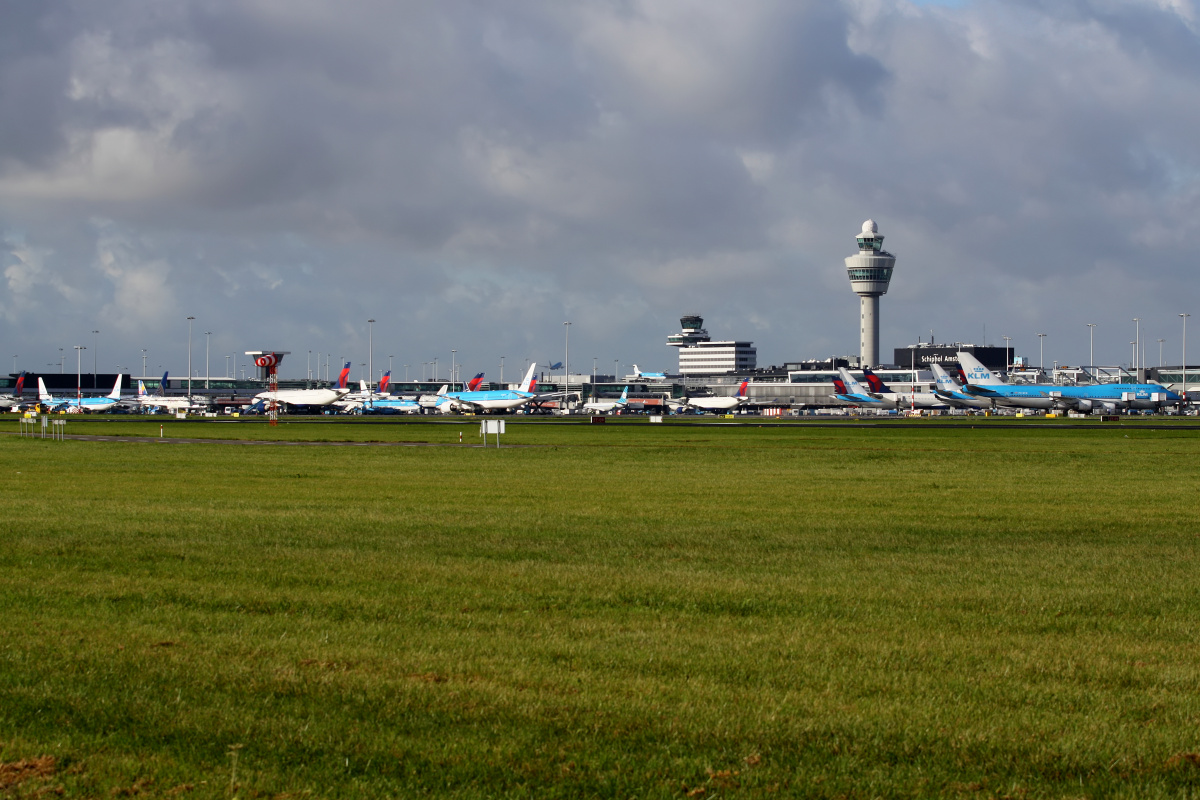 The Airport (Aircraft » Schiphol Spotting » various)