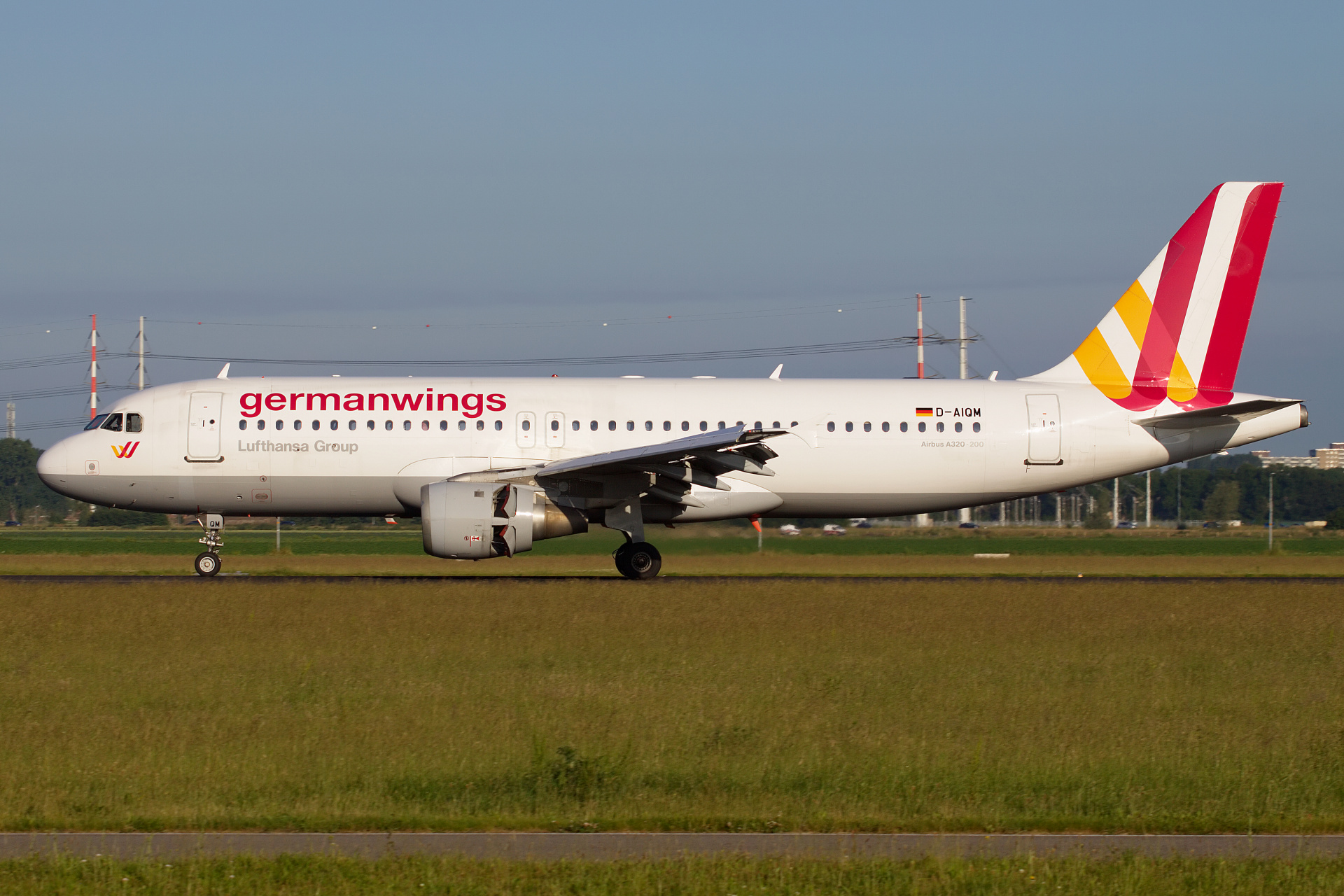 D-AIQM, Germanwings (Samoloty » Spotting na Schiphol » Airbus A320-200)