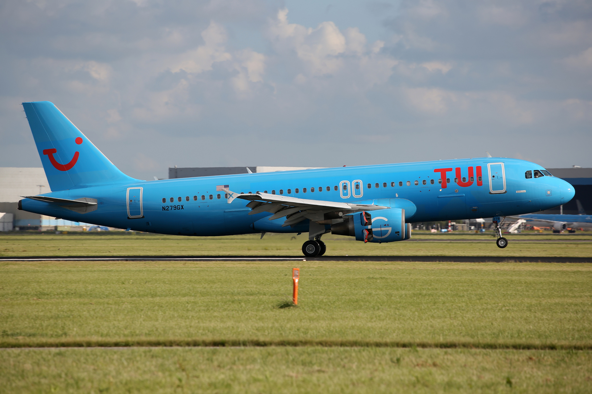 N279GX, TUI fly Netherlands (Global Crossing Airlines) (Samoloty » Spotting na Schiphol » Airbus A320-200)