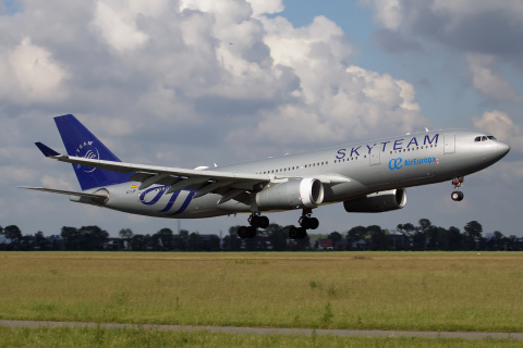 EC-LQP, AirEuropa (SkyTeam livery)