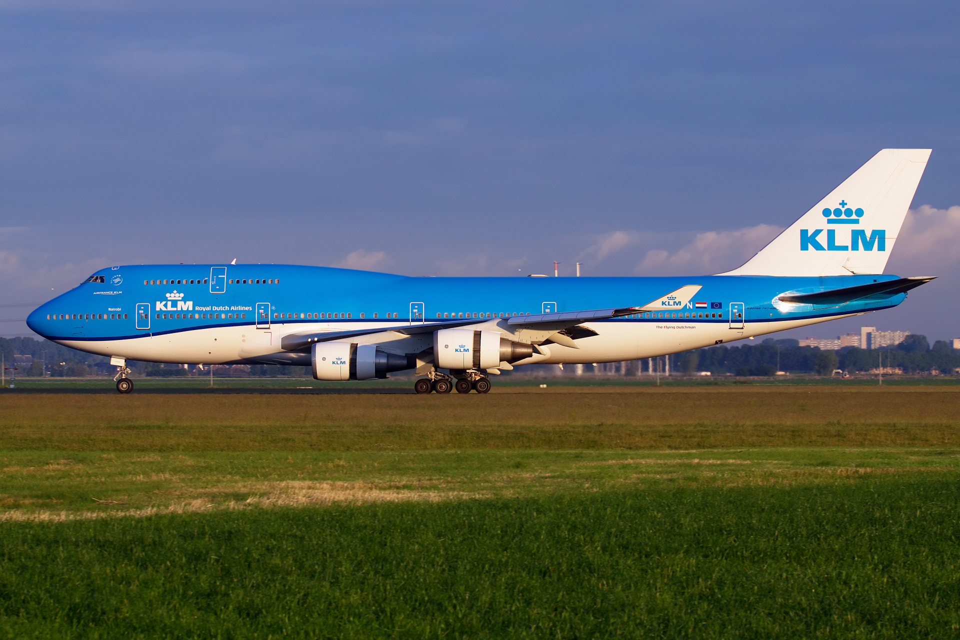 PH-BFN, KLM Royal Dutch Airlines (Samoloty » Spotting na Schiphol » Boeing 747-400)
