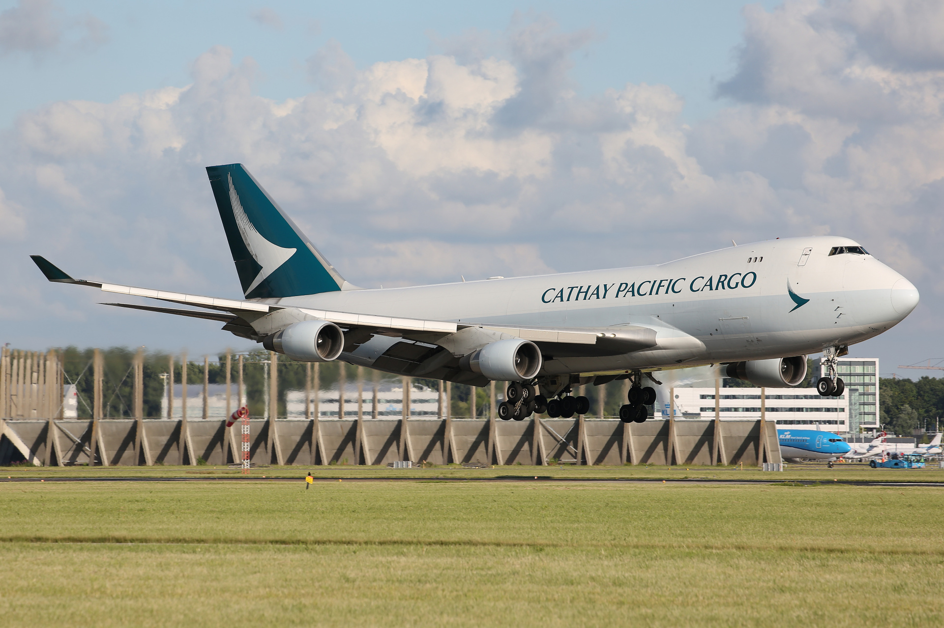 B-LIB, Cathay Pacific Cargo (Samoloty » Spotting na Schiphol » Boeing 747-400F)