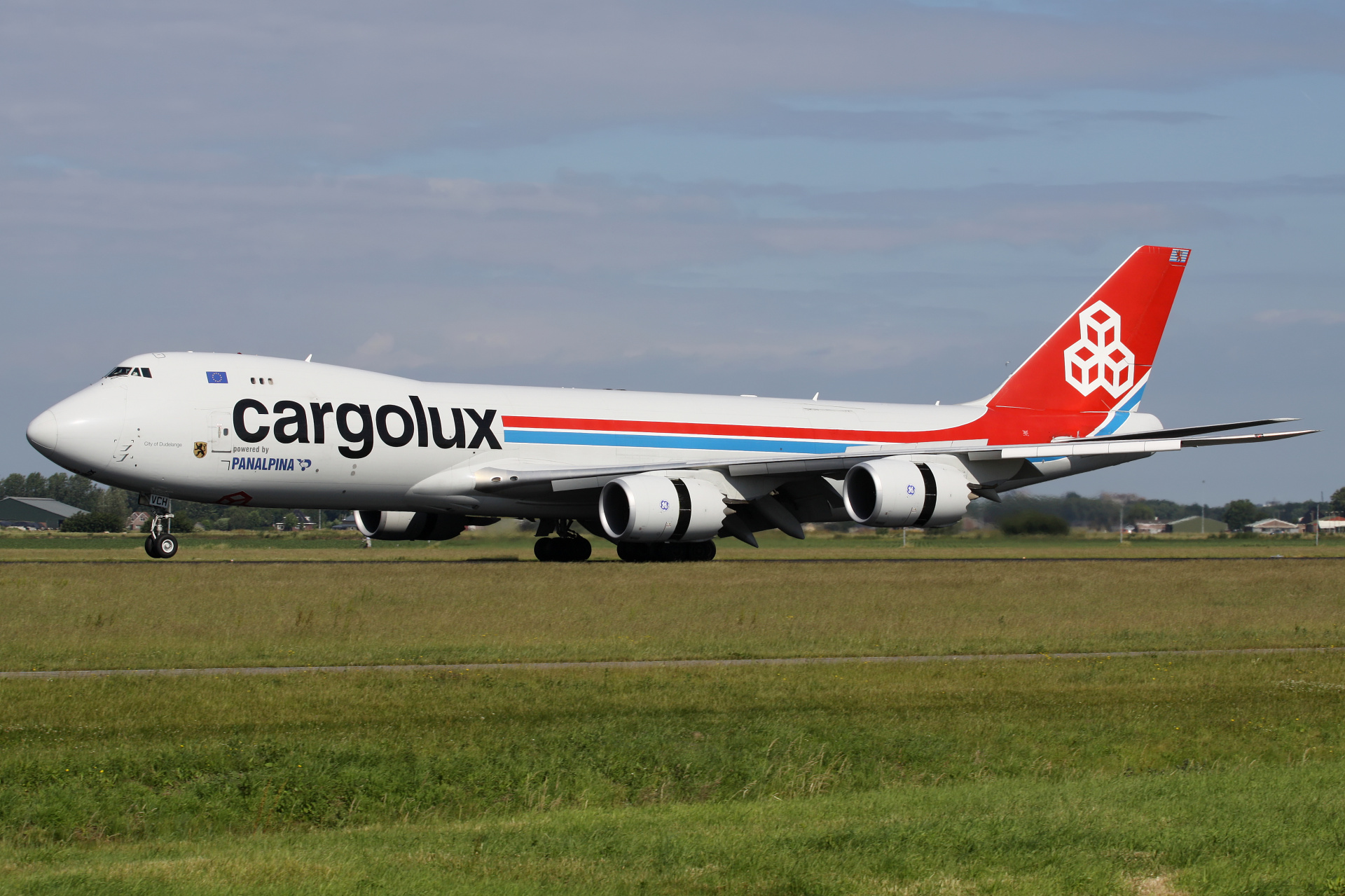 LX-VCH, Cargolux Airlines (Aircraft » Schiphol Spotting » Boeing 747-8F)
